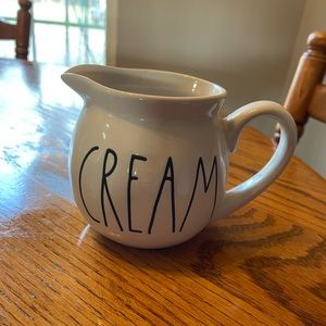 Rae Dunn, “Cream” creamer. Never used. Perfect condition!